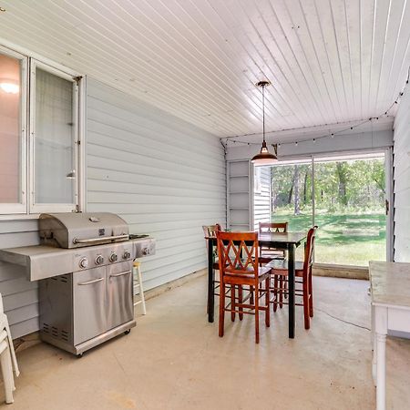Lakeside Litchfield Home With Patio And Gas Grill! Exterior photo